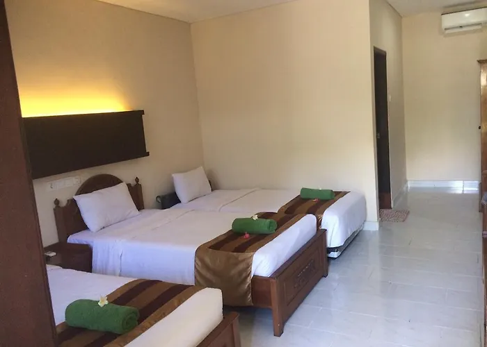 Hotel Bakung 3*